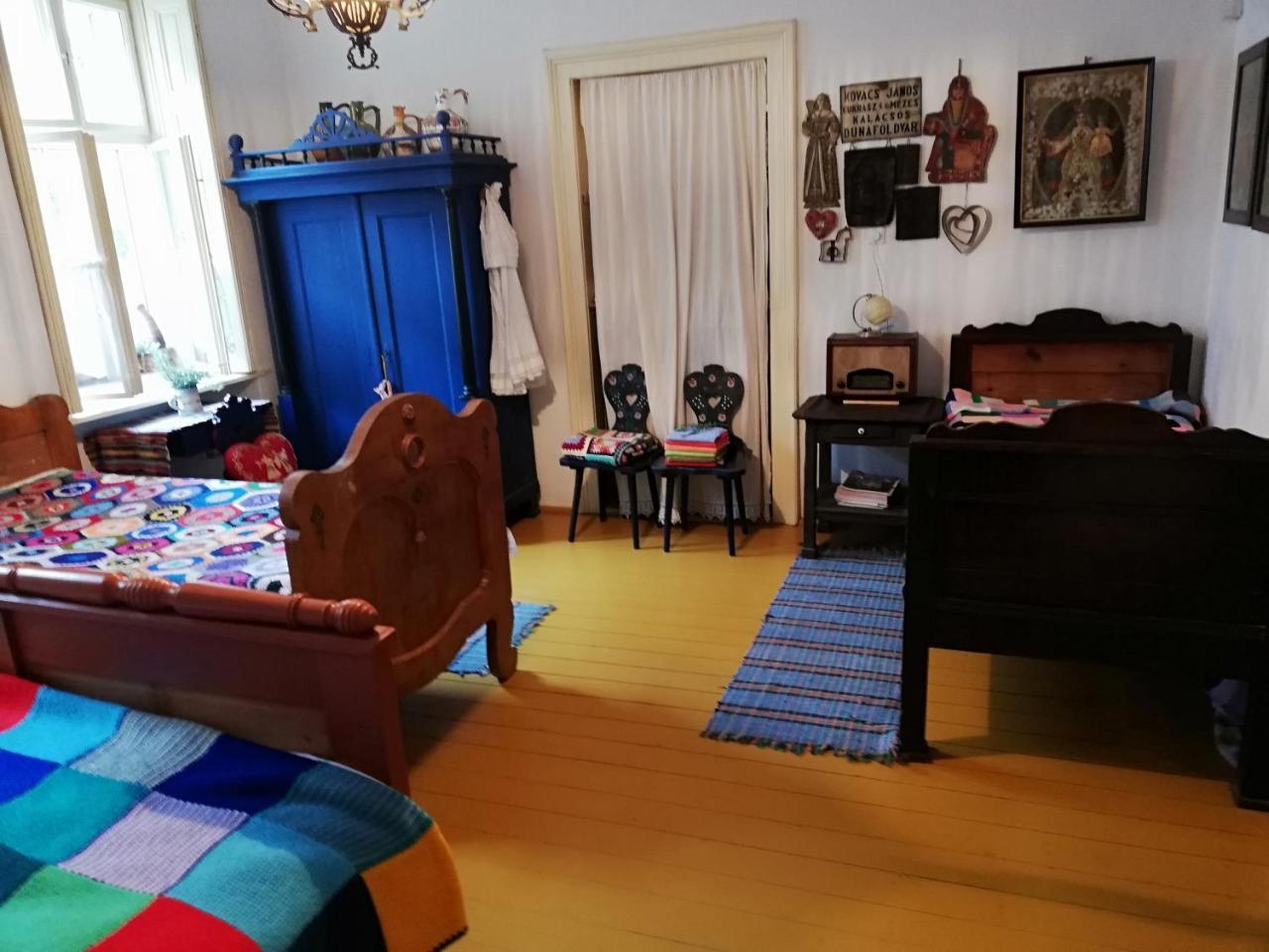 Rozmaringos Udvarhaz Dunafoldvar Exterior photo
